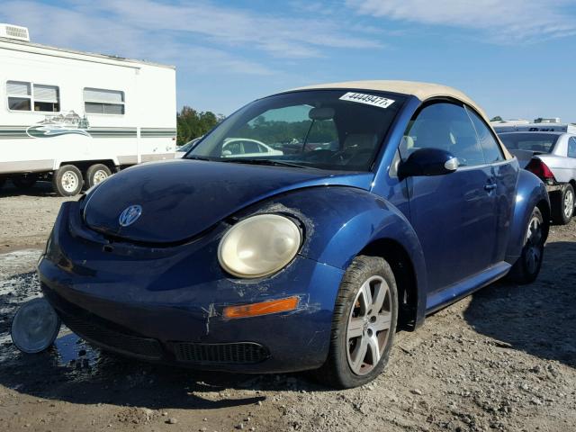 3VWRF31Y86M303347 - 2006 VOLKSWAGEN NEW BEETLE 蓝色 照片 2