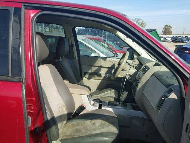 4M2CU87138KJ06984 - 2008 MERCURY MARINER PR RED photo 5