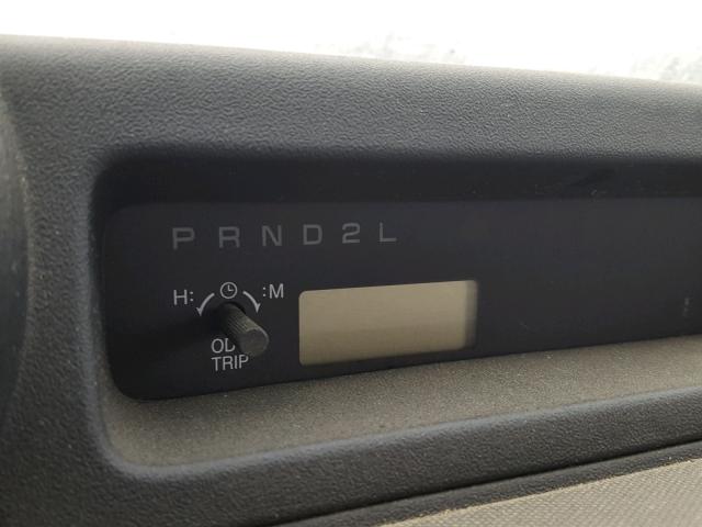 JTLKT324254022605 - 2005 TOYOTA SCION XB Boz foto 8