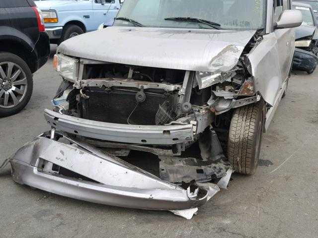 JTLKT324254022605 - 2005 TOYOTA SCION XB Boz foto 9