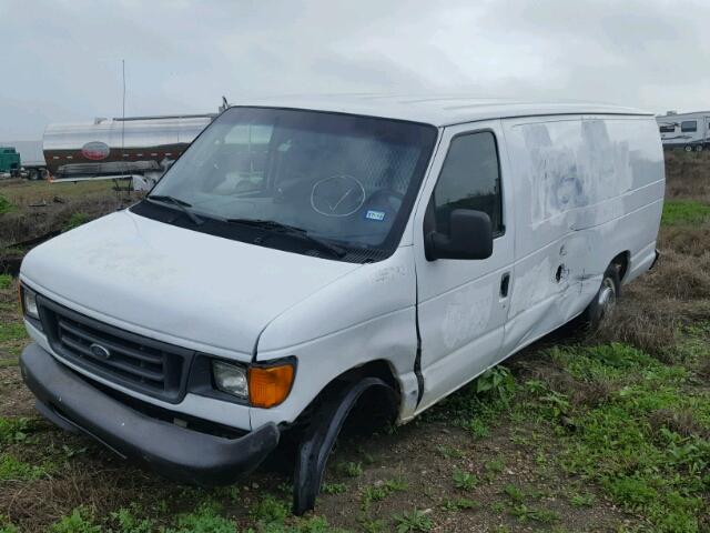 1FTNS24L23HB73895 - 2003 FORD ECONOLINE WHITE photo 2