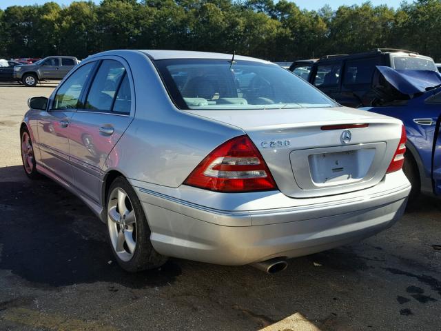 WDBRF52H86A882199 - 2006 MERCEDES-BENZ C GENERATI SILVER photo 3