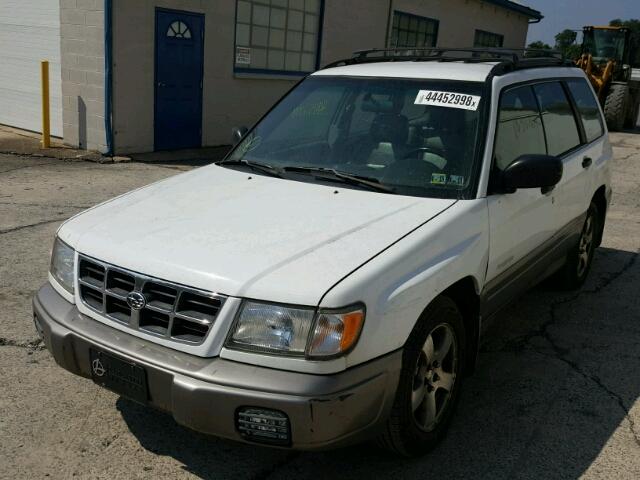 JF1SF6554YH713484 - 2000 SUBARU FORESTER S 白色 照片 2