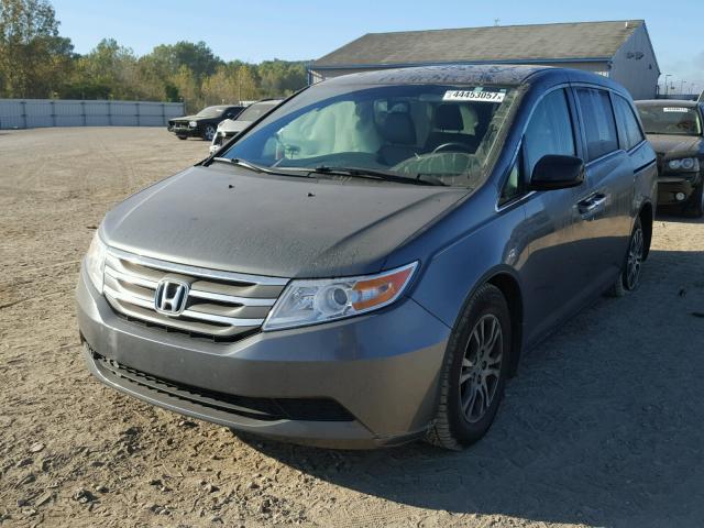 5FNRL5H62DB017667 - 2013 HONDA ODYSSEY EX GRAY photo 2