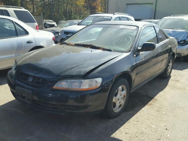 1HGCG3254YA003462 - 2000 HONDA ACCORD EX BLACK photo 2