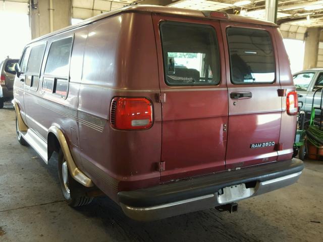 2B6KB31Z1VK576823 - 1997 DODGE RAM VAN B3 MAROON photo 3