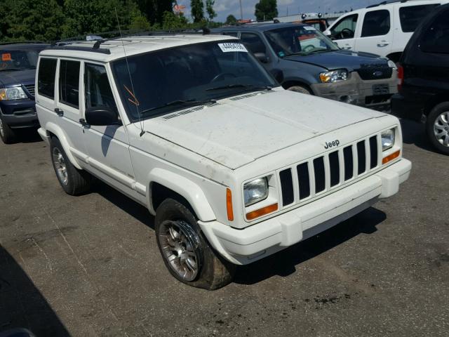 1J4FJ78S0VL519877 - 1997 JEEP CHEROKEE C WHITE photo 1