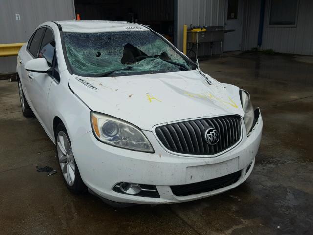 1G4PP5SK2C4134944 - 2012 BUICK VERANO WHITE photo 1