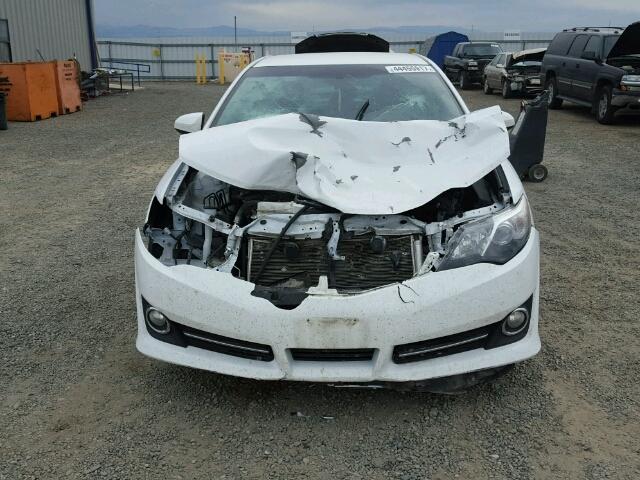 4T1BF1FK6EU333644 - 2014 TOYOTA CAMRY L WHITE photo 9