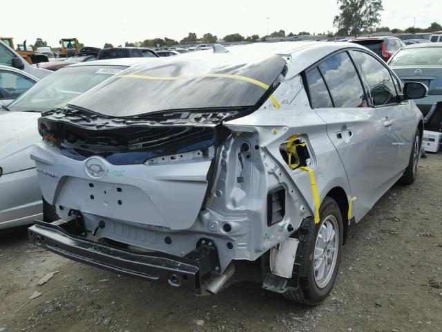JTDKARFP2H3006293 - 2017 TOYOTA PRIUS PRIM 银色 照片 4
