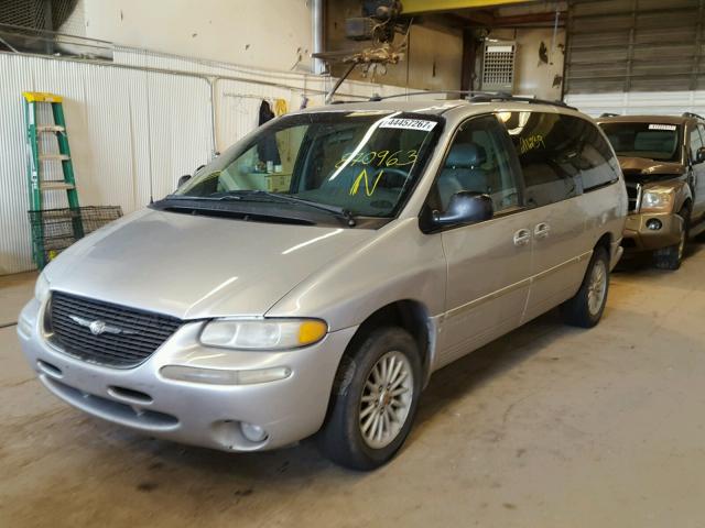 1C4GT54L5XB870963 - 1999 CHRYSLER TOWN & COU SILVER photo 2