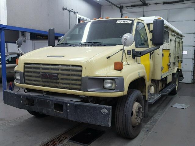 1GDJ5C1G26F900239 - 2006 GMC C5500 C5C0 YELLOW photo 2