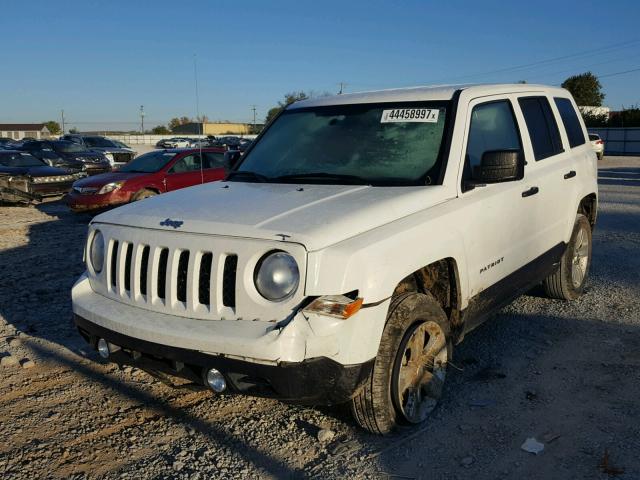 1C4NJRBB3ED608407 - 2014 JEEP PATRIOT SP WHITE photo 2