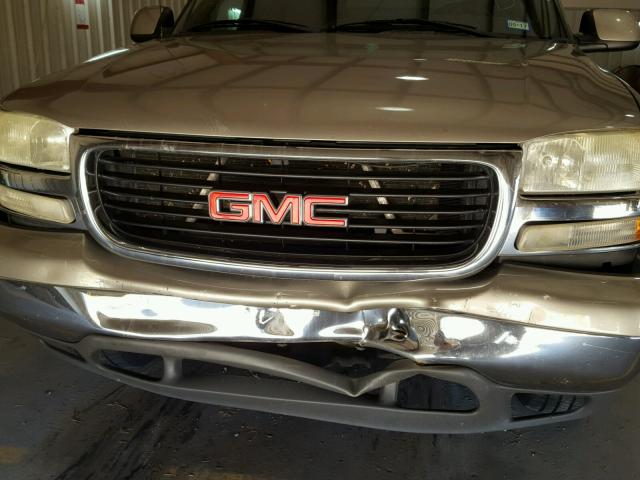 1GKEC13V43R173745 - 2003 GMC YUKON GOLD photo 9