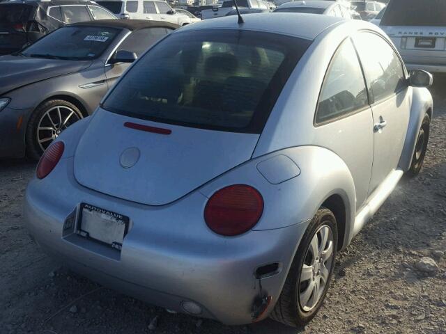 3VWBK31C34M405654 - 2004 VOLKSWAGEN NEW BEETLE 银色 照片 4