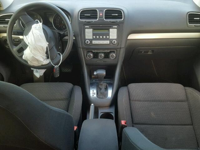 WVWDA7AJ3AW203428 - 2010 VOLKSWAGEN GOLF 灰色 照片 9