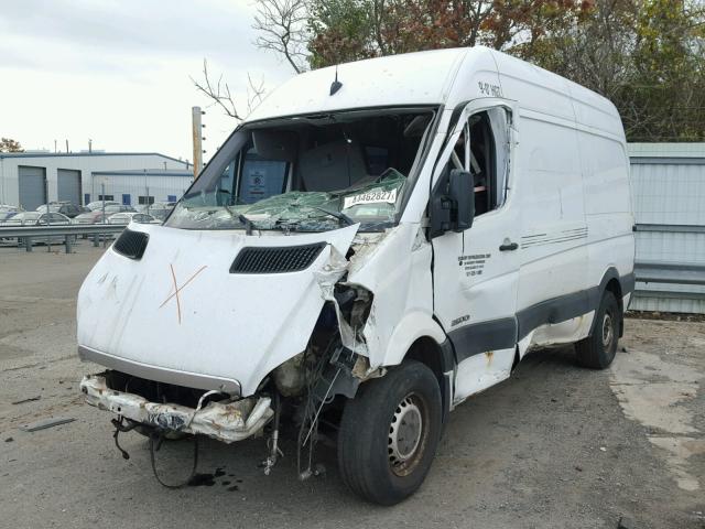 WD0PE745985305436 - 2008 DODGE SPRINTER 2 WHITE photo 2