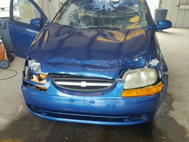 KL1TD52655B482144 - 2005 CHEVROLET AVEO BASE Niebieski zdjęcie 9