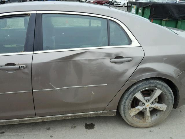 1G1ZC5E17BF366107 - 2011 CHEVROLET MALIBU 1LT 棕色 照片 9