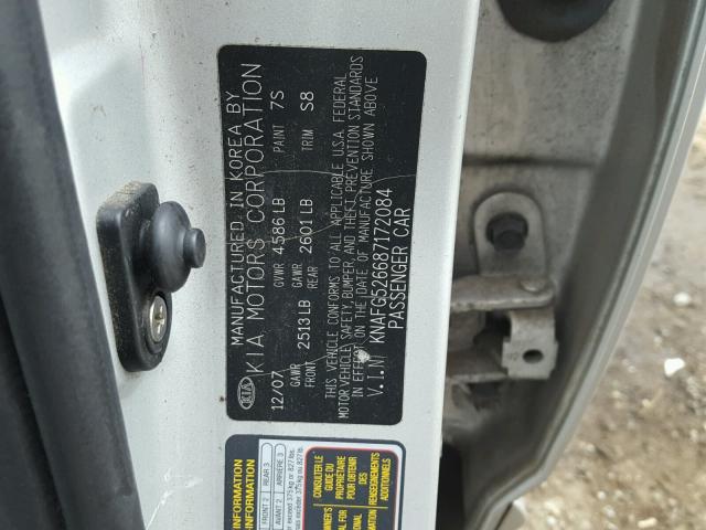 KNAFG526687172084 - 2008 KIA RONDO LX SILVER photo 10