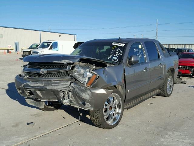 3GNEC120X7G181430 - 2007 CHEVROLET AVALANCHE GRAY photo 2