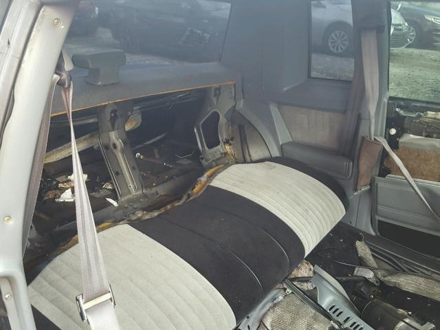 1G4GJ1170HP445737 - 1987 BUICK REGAL Negro foto 6