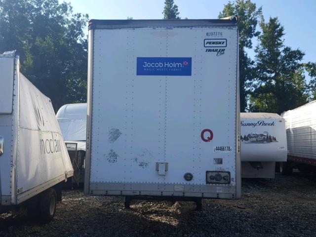 2MN01JAH161009390 - 2006 ARO TRAILER Weiß Foto 2