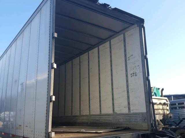 2MN01JAH161009390 - 2006 ARO TRAILER Weiß Foto 9