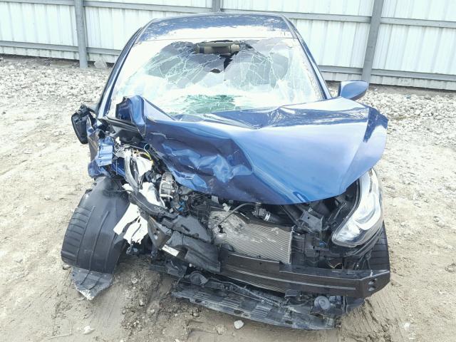 5NPDH4AE0GH792367 - 2016 HYUNDAI ELANTRA BLUE photo 9