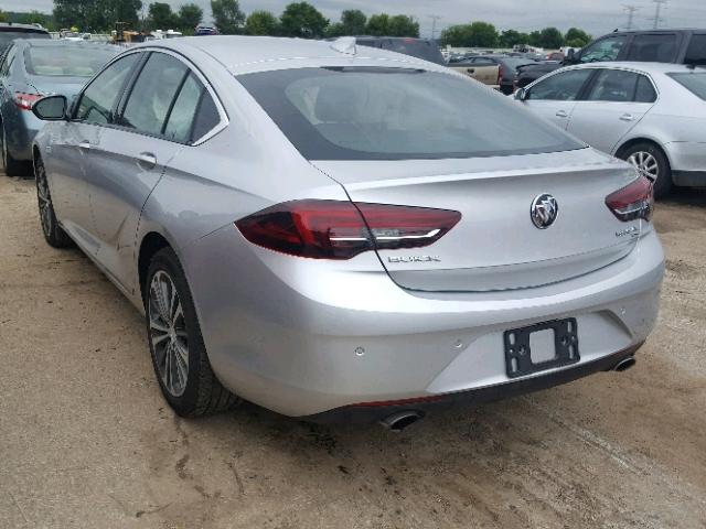 W04GR6SX9J1101237 - 2018 BUICK REGAL ESSE SILVER photo 3