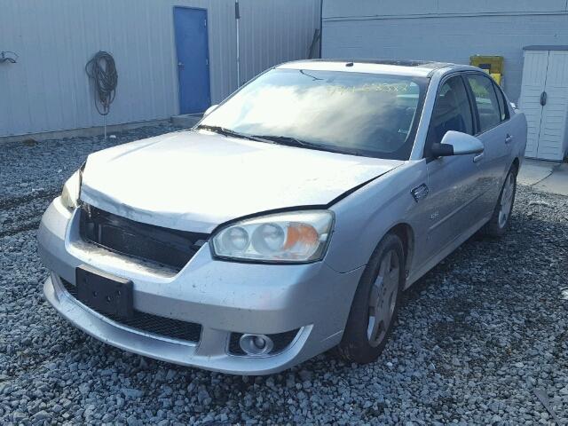 1G1ZW53166F247870 - 2006 CHEVROLET MALIBU SS SILVER photo 2