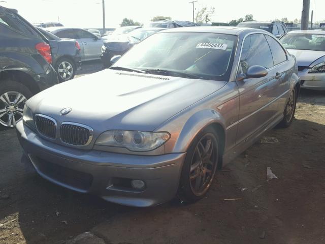 WBABD53484PL11727 - 2004 BMW 330 CI SILVER photo 2