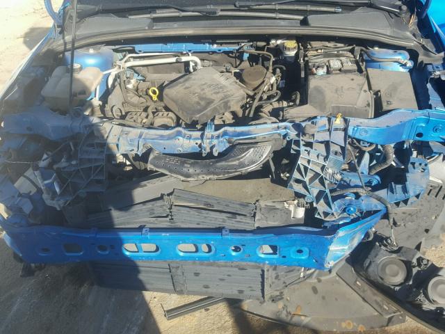 1FADP3K25DL111778 - 2013 FORD FOCUS SE BLUE photo 7