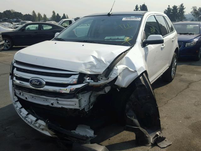 2FMDK3JC2DBC46148 - 2013 FORD EDGE SEL WHITE photo 2