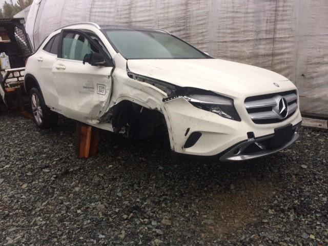 WDCTG4GB3HJ324910 - 2017 MERCEDES-BENZ GLA 250 4M WHITE photo 1