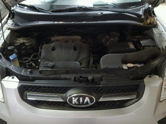 KNDJE723597575141 - 2009 KIA SPORTAGE SILVER photo 7