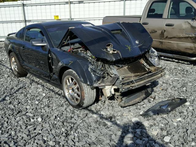 1ZVHT82H055144926 - 2005 FORD MUSTANG GT BLACK photo 1