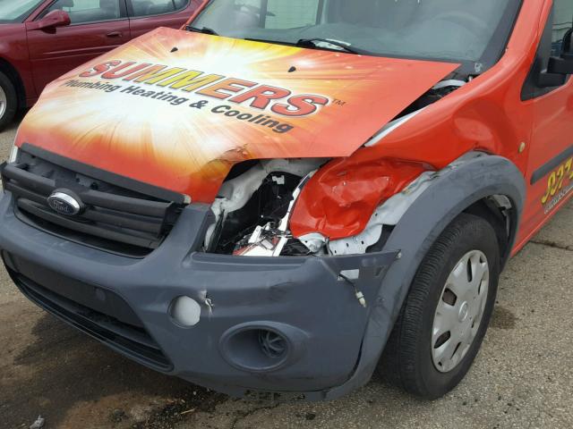 NM0LS7AN0DT153067 - 2013 FORD TRANSIT CO ORANGE photo 9