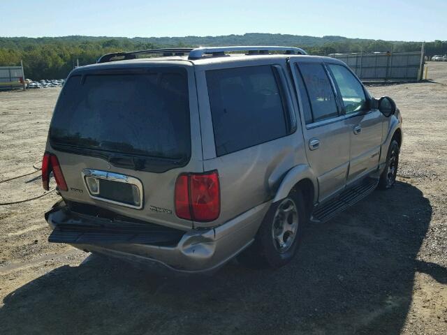 5LMPU28AXYLJ01500 - 2000 LINCOLN NAVIGATOR TAN photo 4