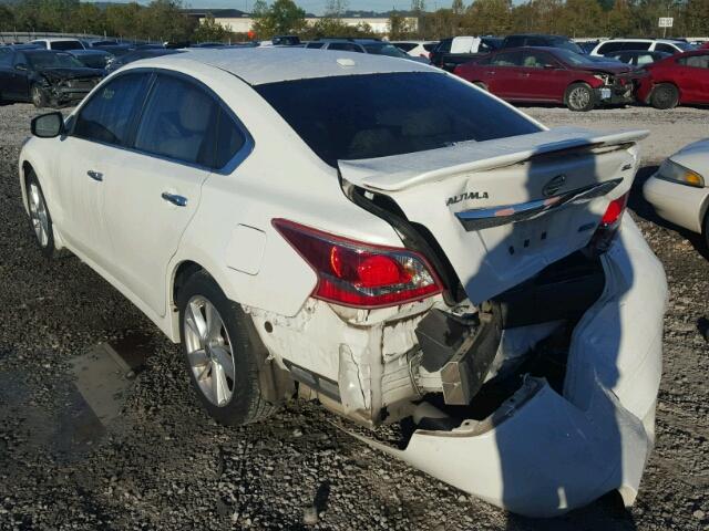 1N4AL3AP3DN539381 - 2013 NISSAN ALTIMA 2.5 WHITE photo 3