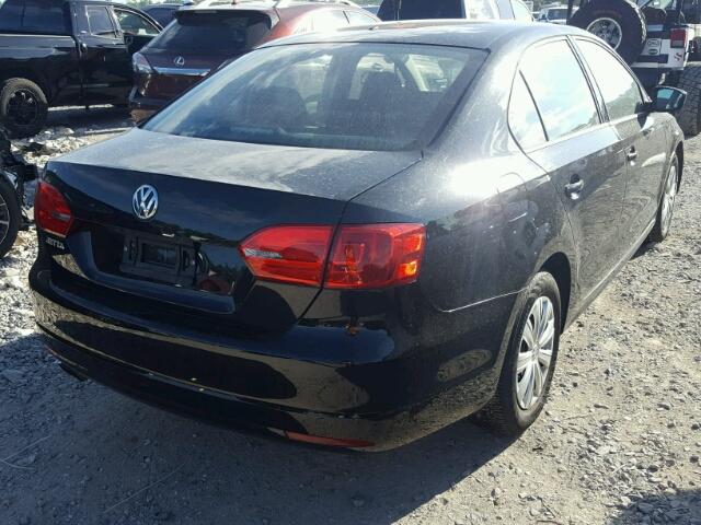 3VW2K7AJ6EM311470 - 2014 VOLKSWAGEN JETTA BASE 黑色 照片 4