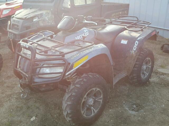 4UF13ATV8DT207631 - 2013 ARCTIC CAT 700 BLUE photo 2