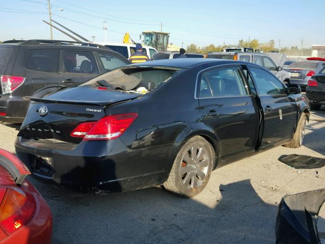 4T1BK36B25U013874 - 2005 TOYOTA AVALON BLACK photo 4