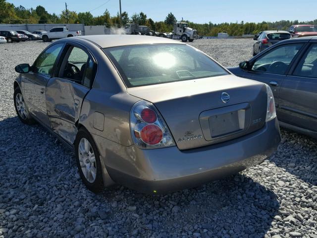 1N4AL11D65C105799 - 2005 NISSAN ALTIMA S GOLD photo 3