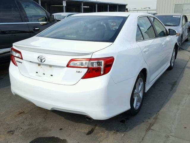 4T1BF1FK5EU405224 - 2014 TOYOTA CAMRY L WHITE photo 4