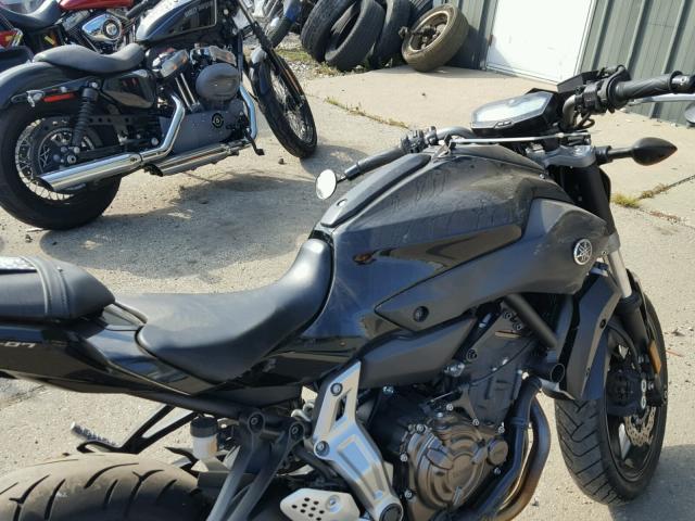 JYARM06E9GA008774 - 2016 YAMAHA FZ07 BLACK photo 5