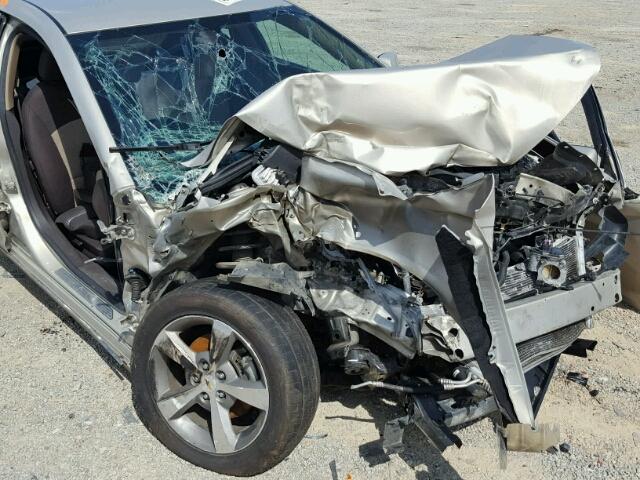 1G1ZC5E16BF174807 - 2011 CHEVROLET MALIBU 1LT თაფლისფერი ფოტო 9