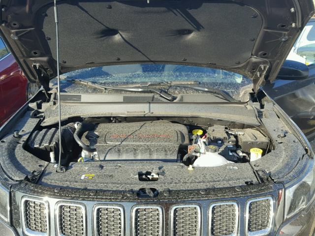 3C4NJCAB4JT182228 - 2018 JEEP COMPASS SP 灰色 照片 7