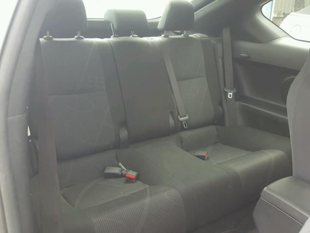 JTKJF5C78C3037964 - 2012 TOYOTA SCION TC 灰色 照片 6