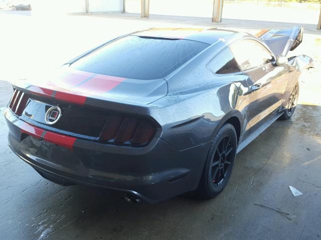 1FA6P8AM7F5398895 - 2015 FORD MUSTANG GRAY photo 4